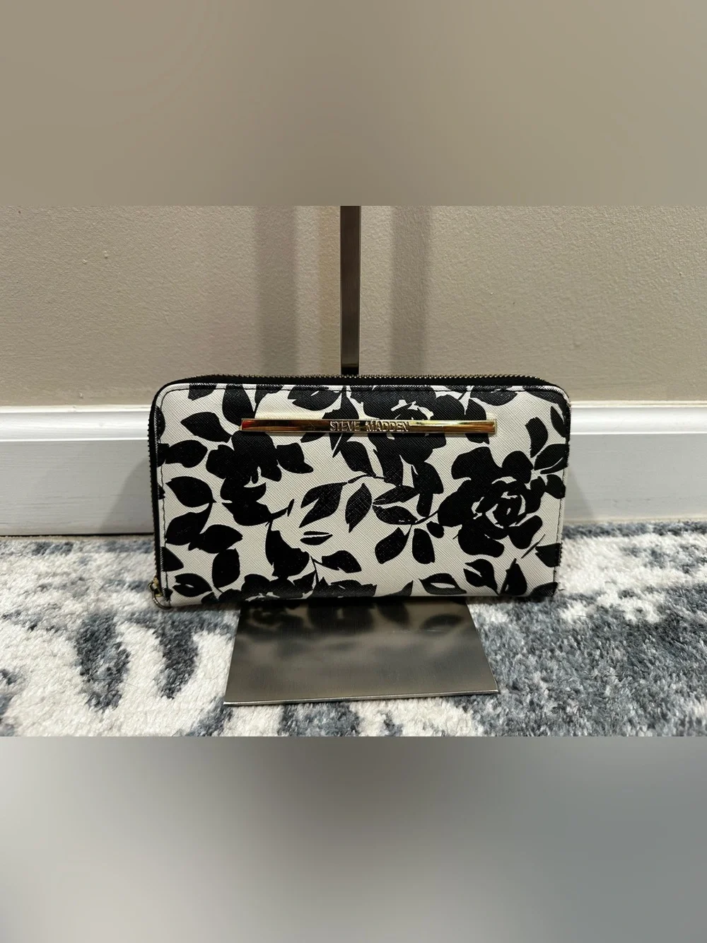 Steve Madden Black & White Floral Zip-Around Wallet/Wristlet with Gold Accent